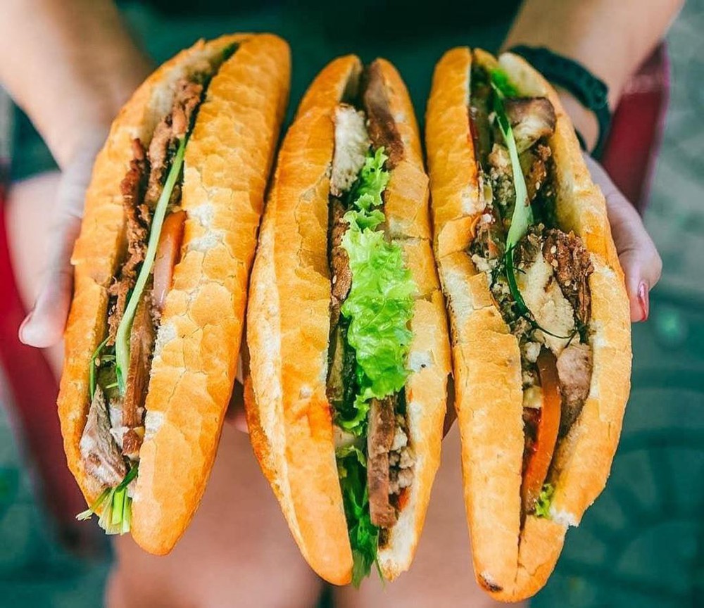 Bánh Mì Em Na