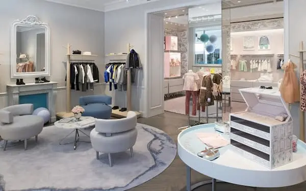 Báo Giá Thiết Kế Shop Quần Áo Và Top 5 Công Ty Uy Tín Nhất