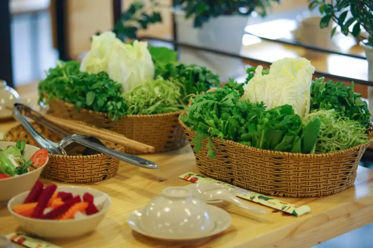 Bỏ Túi Ngay 7 Nhà Hàng Buffet Rau Đà Lạt Chất Lượng