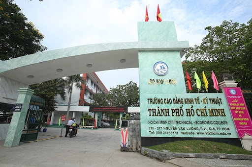 Cao Đẳng Kinh Tế - Kỹ Thuật TP.HCM