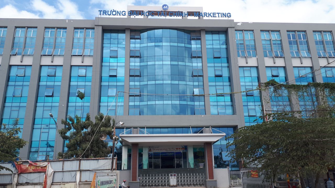 Trường Đại Học Tài Chính - Marketing