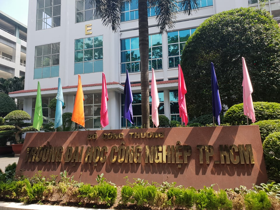 Đại Học Công Nghiệp TP. Hồ Chí Minh