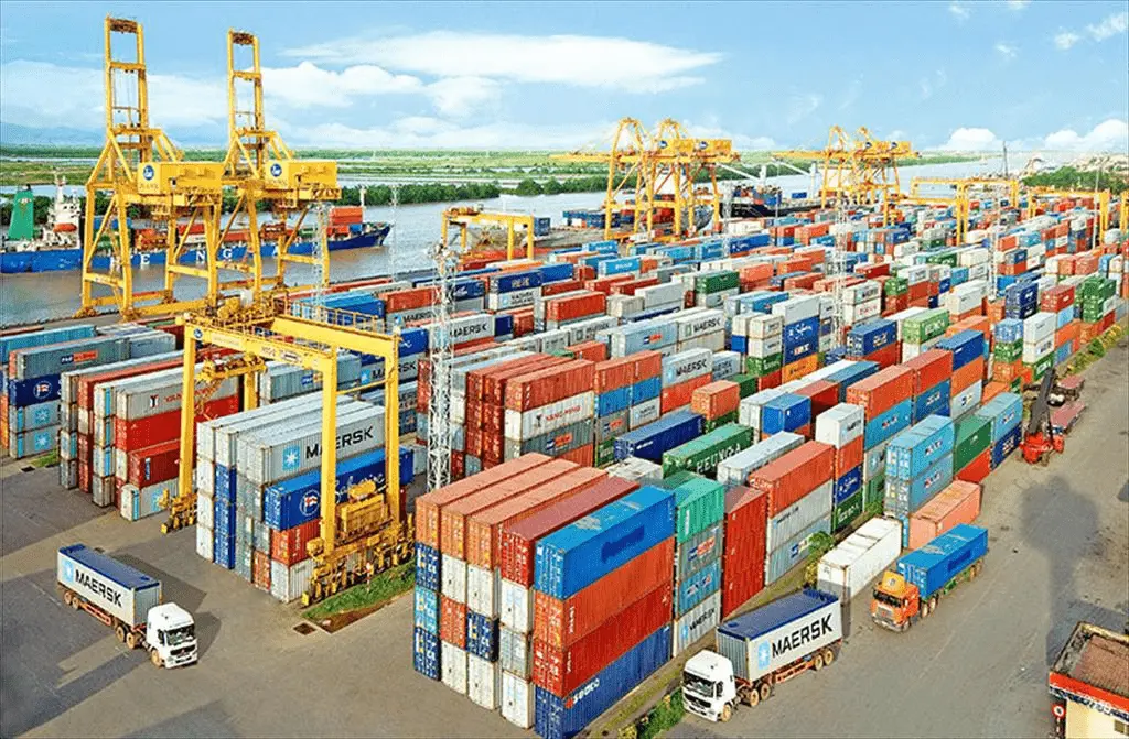 Báo Giá Chi Phí Vận Chuyển Container – Top 5 Đơn Vị Vận Chuyển Container Chuyên Nghiệp