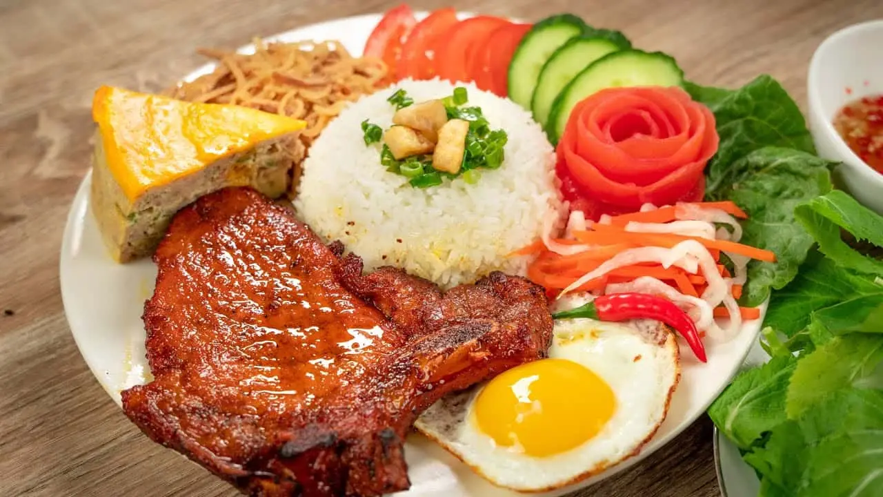 TOP 5 Cửa Hàng Cơm Tấm Phú Quốc Được Yêu Thích Nhất