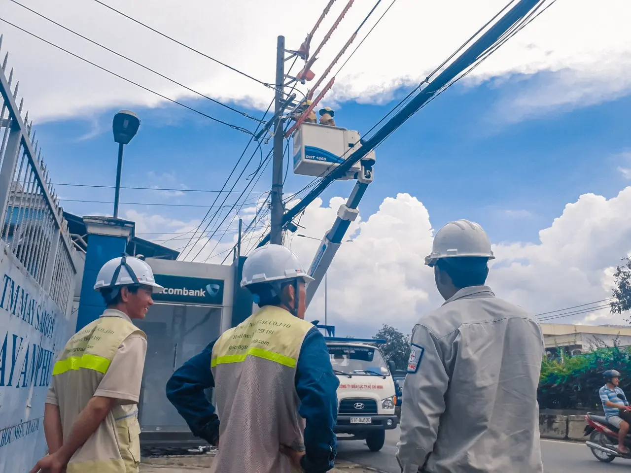 Xây Lắp Điện Và Top 5 Công Ty Xây Lắp Điện Uy Tín Nhất Việt Nam