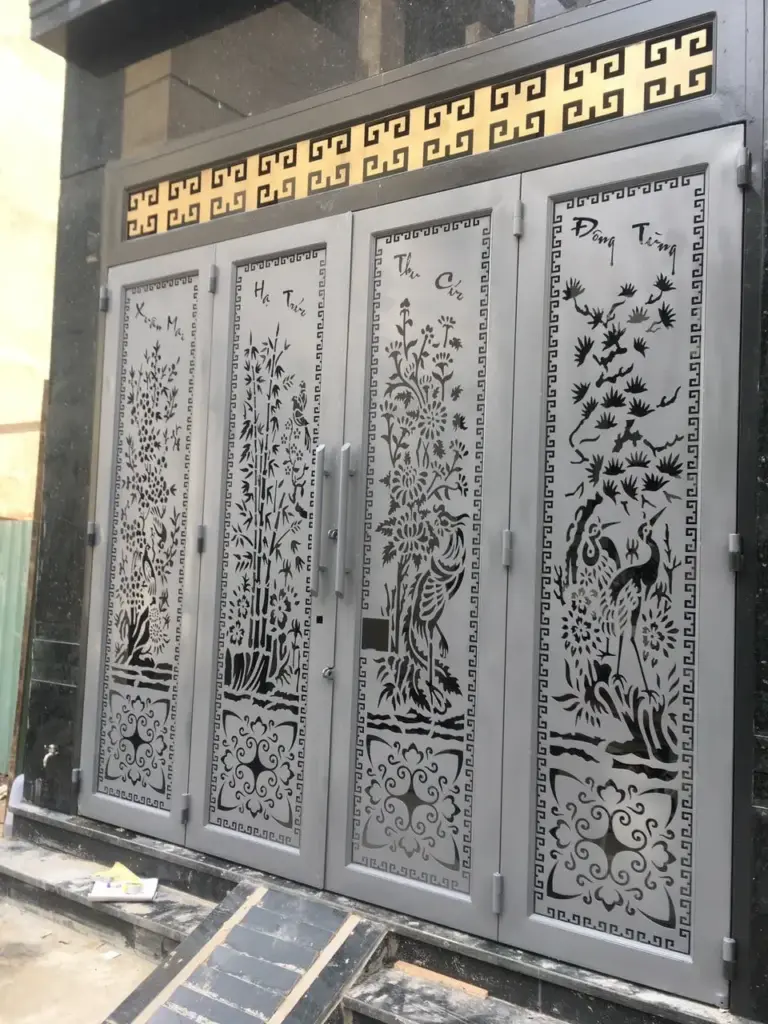 Xem Ngay Top 3 Đơn Vị Cung Cấp Cửa Sắt Hòa Bình Chất Lượng Nhất