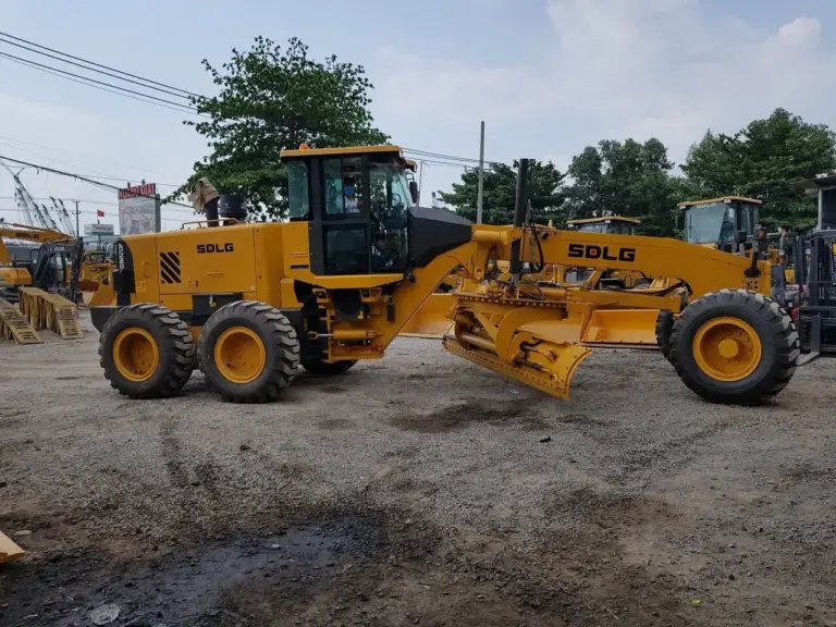 Báo Giá Máy San Gạt Và Top 5 Địa Chỉ Phân Phối Uy Tín