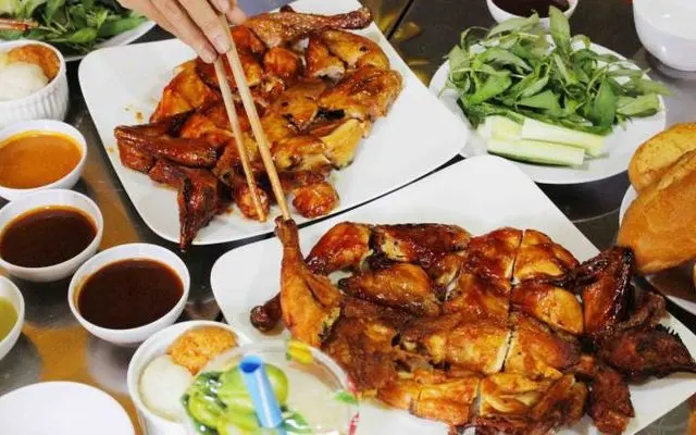 Top 10 Quán Gà Nướng Hà Nội Ngon Và Nổi Tiếng