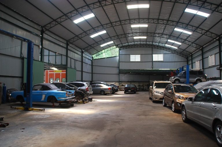 Garage Nhân Thùy