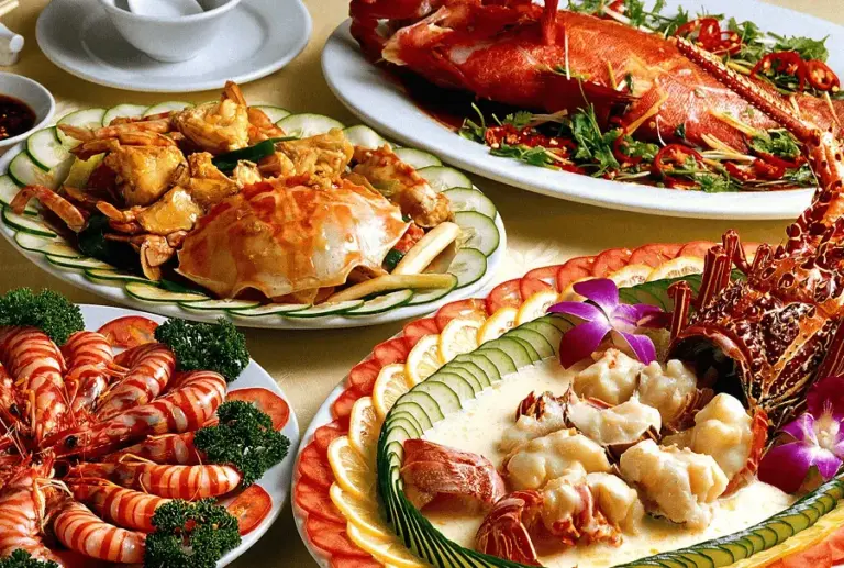 Khám Phá Top 7 Nhà Hàng Hải Sản Hạ Long Tươi Ngon, Giá Tốt