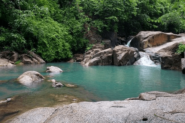 Khu du lịch Suối Tiên