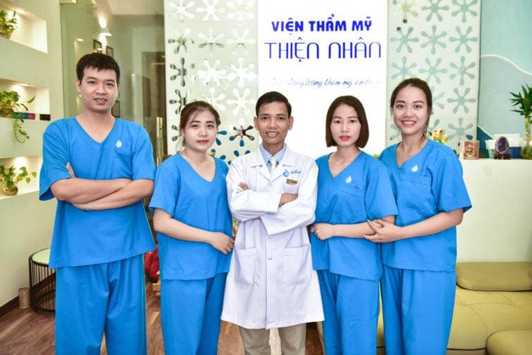 thẩm mỹ vòng một