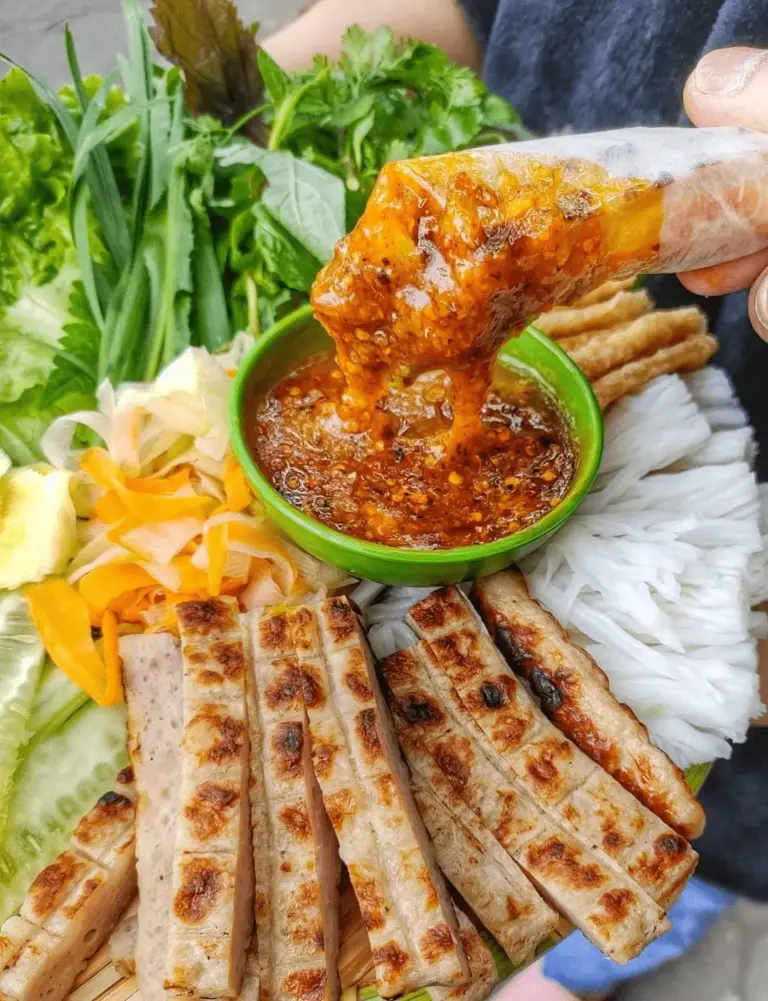 Top 12 Quán Ăn Nem Nướng Ở Hà Nội Nhất Định Bạn Phải Thử