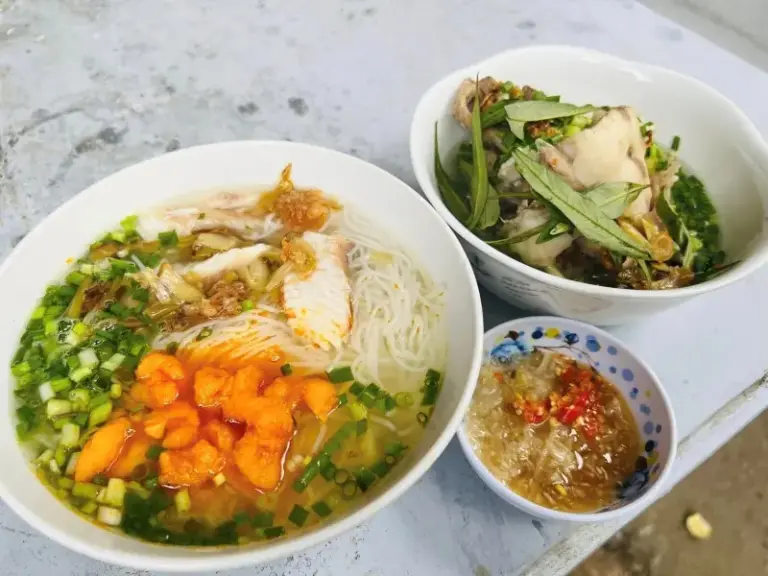 TOP 10 Quán Ăn Ngon Rạch Giá Nổi Tiếng Và Hấp Dẫn