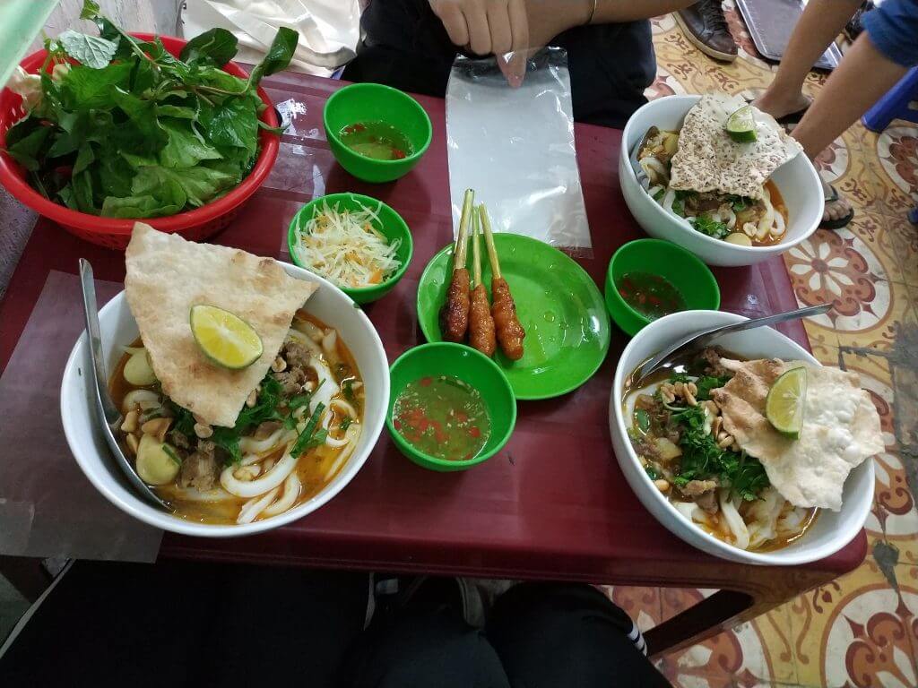 quán ăn trưa hà nội