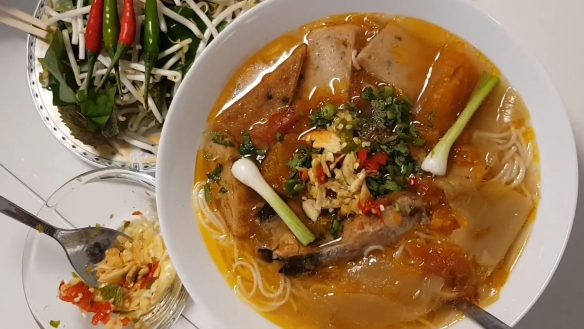 quán bún chả cá đà nẵng