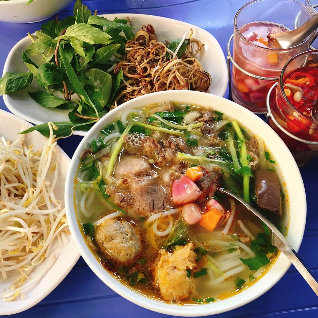 quán bún Hà Nội