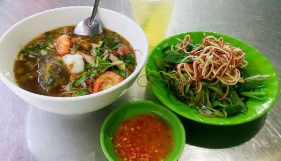 Thử Ngay Top 9 Quán Bún Ở Đường 30/4 Phú Quốc Cực Ngon