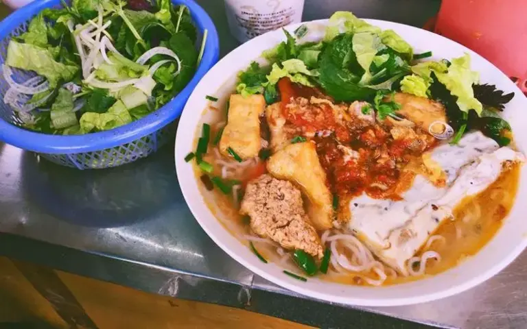 Bật Mí TOP 12 Quán Bún Riêu Ngon Hà Nội Nhất Định Phải Thử