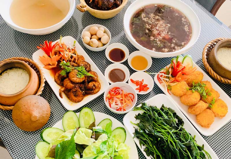 quán cơm ngon ở nha trang