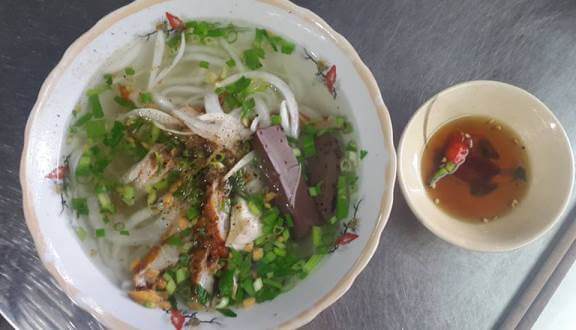 Bánh Canh Chả Cá Phụng