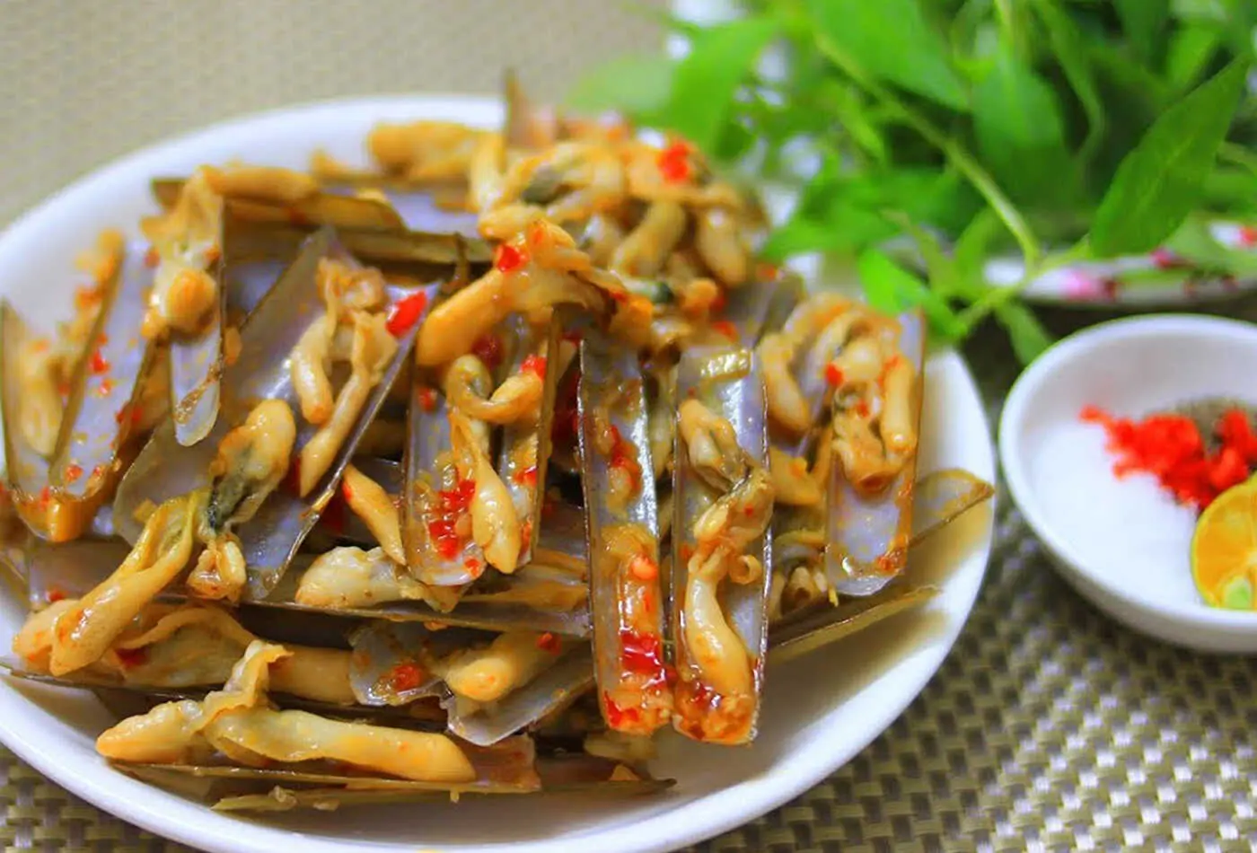 quán ăn nem nướng ở hà nội
