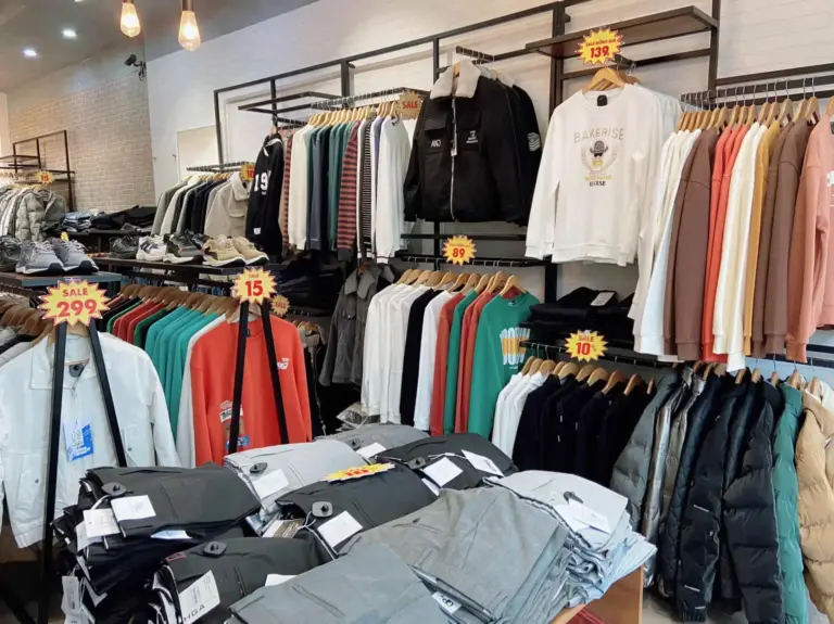 Mặc Đẹp Với TOP 5 Shop Quần Áo Nam Định Đẹp Uy Tín