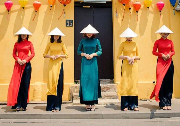 thuê áo dài huế Đơn vị GABBANA