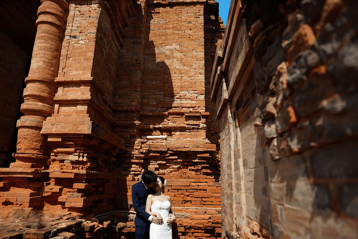 Thuê Váy Cưới Phan Thiết