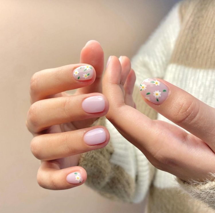 Tiệm nail Sunrise Nailbar