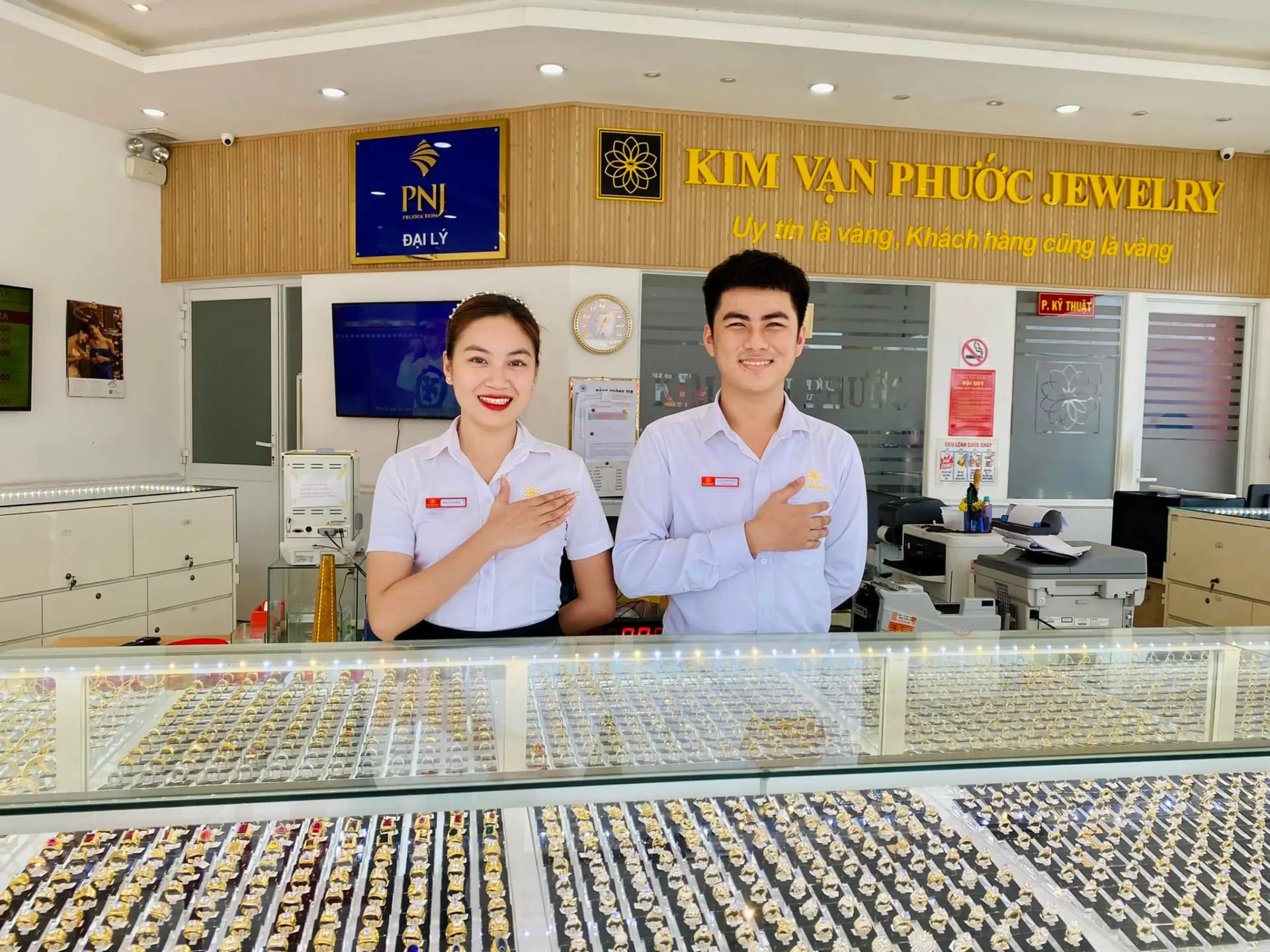 Khám Phá Ngay Top 6 Tiệm Vàng Long An Uy Tín Chất Lượng