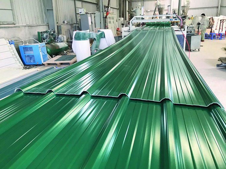 Tôn nhựa Quảng Ninh Nhà Máy Sản Xuất Tôn Xốp Anh Đức