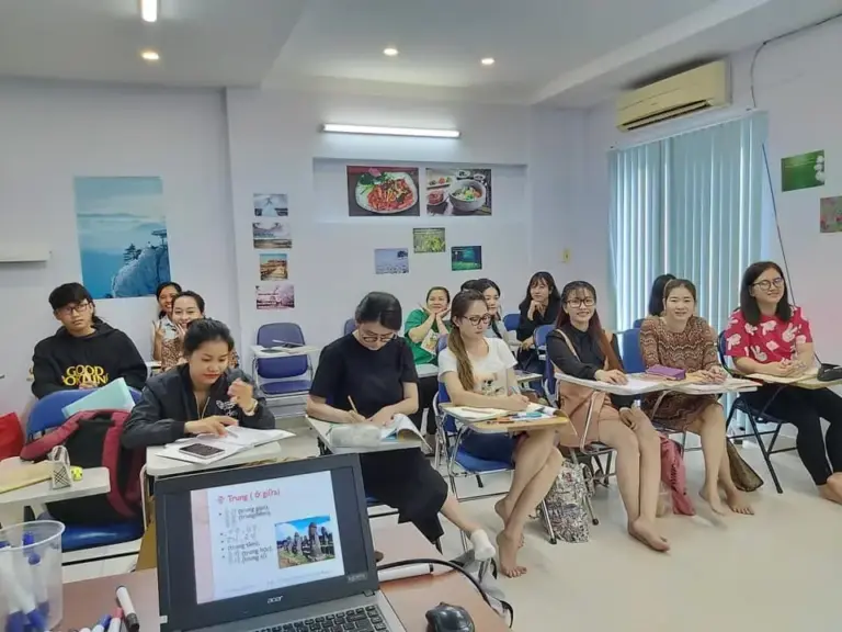 Lưu Ngay TOP 6 Trung Tâm Tiếng Hàn Bình Dương Chất Lượng