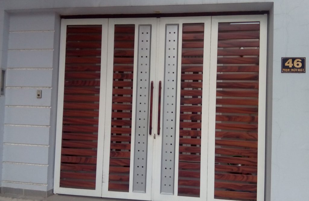 cửa sắt sơn tĩnh điện Phan Thiết cửa sắt sơn tĩnh điện Phan Thiết