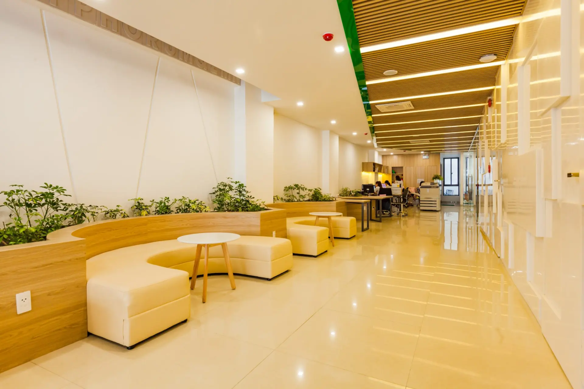 Rượu ngoại Bình Dương