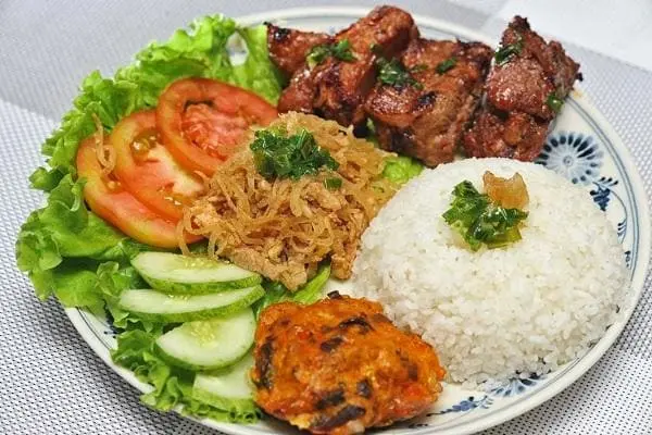 Top 18 Quán Ăn Ngon Hải Phòng Được Giới Trẻ Yêu Thích