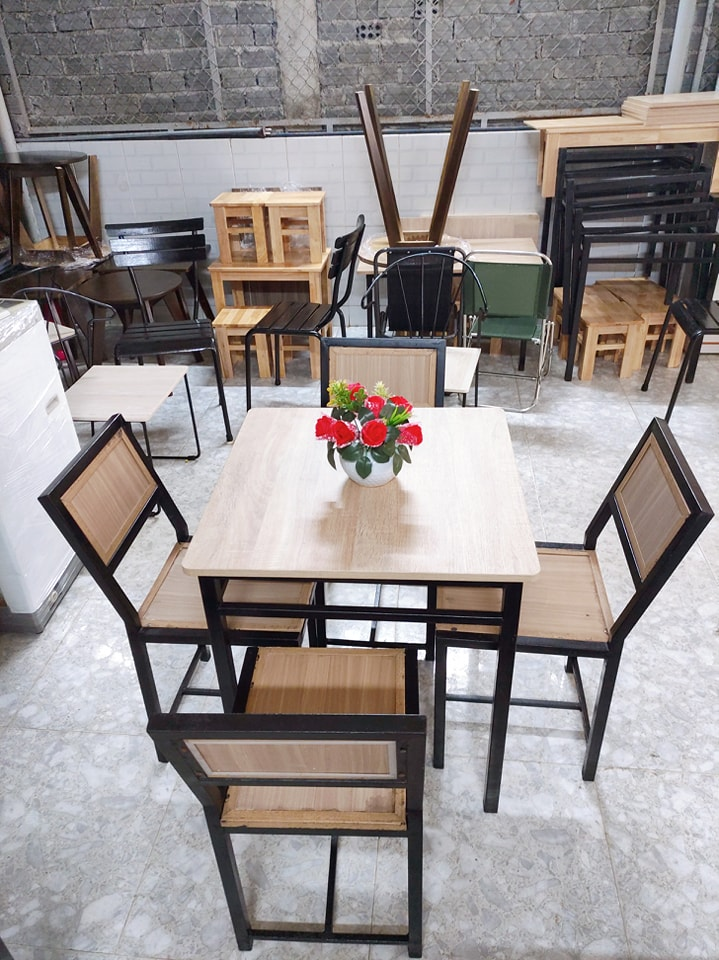 thanh lý bàn ghế Tam Kỳ thu gom hàng cũ giá tốt