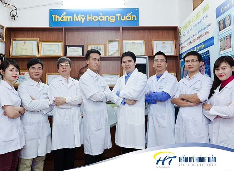 Thẩm Mỹ Hoàng Tuấn