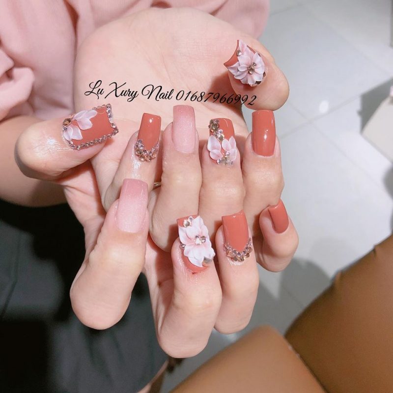 Luxury Nail