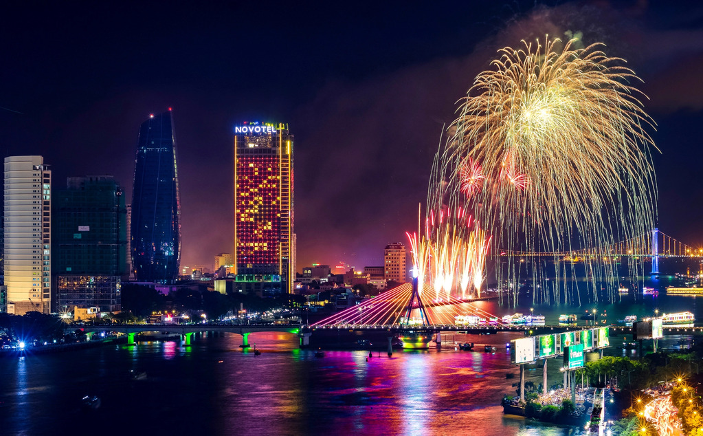 xem-phao-hoa-quoc-te-da-nang-2 Lễ hội pháo hoa Quốc Tế Đà Nẵng 2024