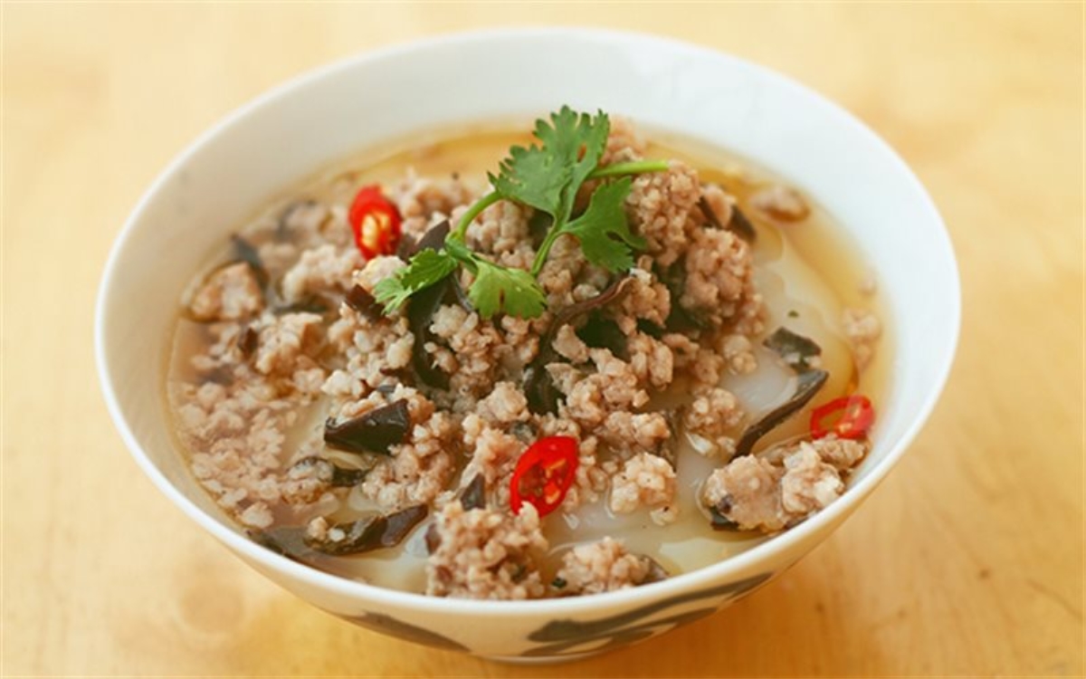 Bánh đúc nóng Hà Nội