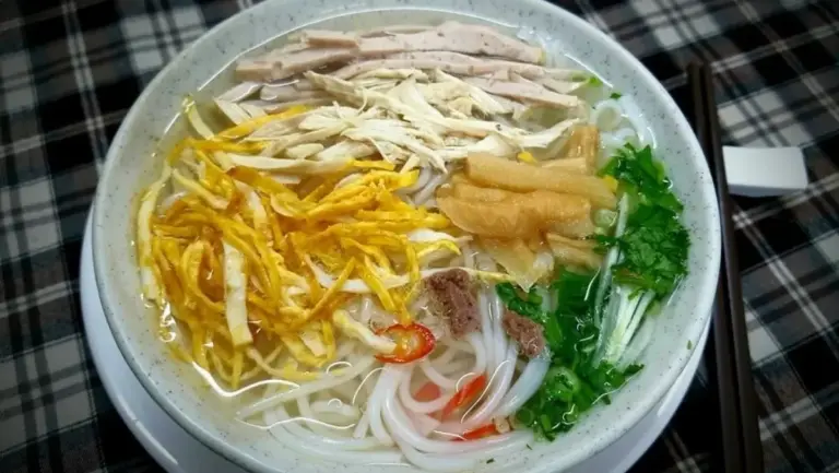 Bỏ Túi Ngay Top 10 Quán Bún Thang Hà Nội Chất Lượng