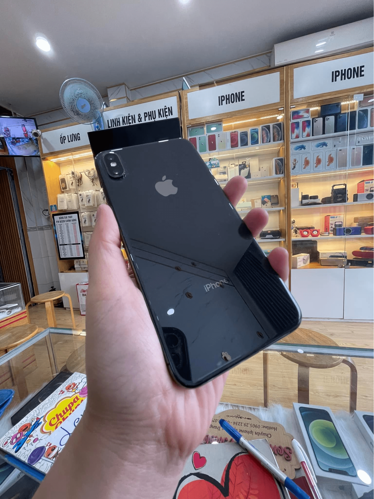 cửa hàng iphone