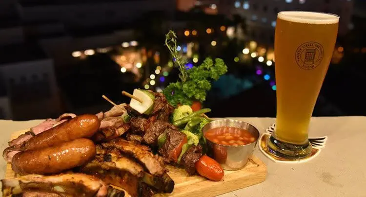 quán chả cá lã vọng Hà Nội