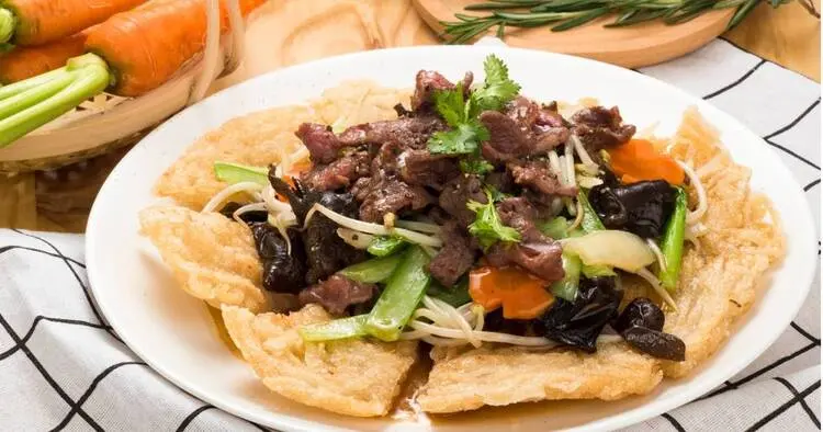 Top 10 Quán Phở Chiên Phồng Hà Nội Ngon Bổ Rẻ Nhất