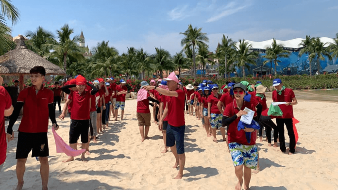 tổ chức team building Nha Trang