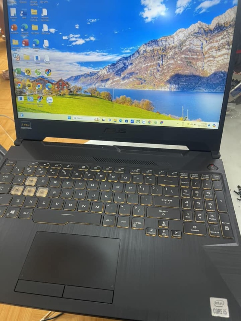sua-lap-top-dong-xoai-1-min sửa laptop Đồng Xoài