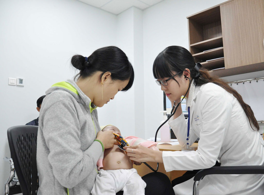 cac-cau-hoi-thuong-gap-cua-phu-huynh-khi-kham-nhi-5 Các câu hỏi thương gặp của phụ huynh khi đi khám nhi