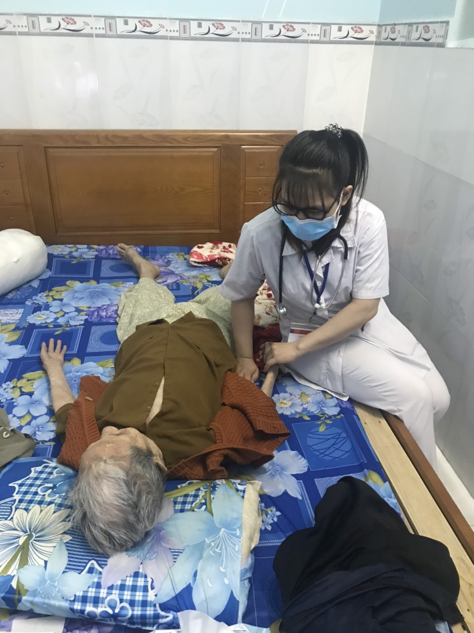 gia-dich-vu-vat-ly-tri-lieu2 Giá dịch vụ vật lý trị liệu