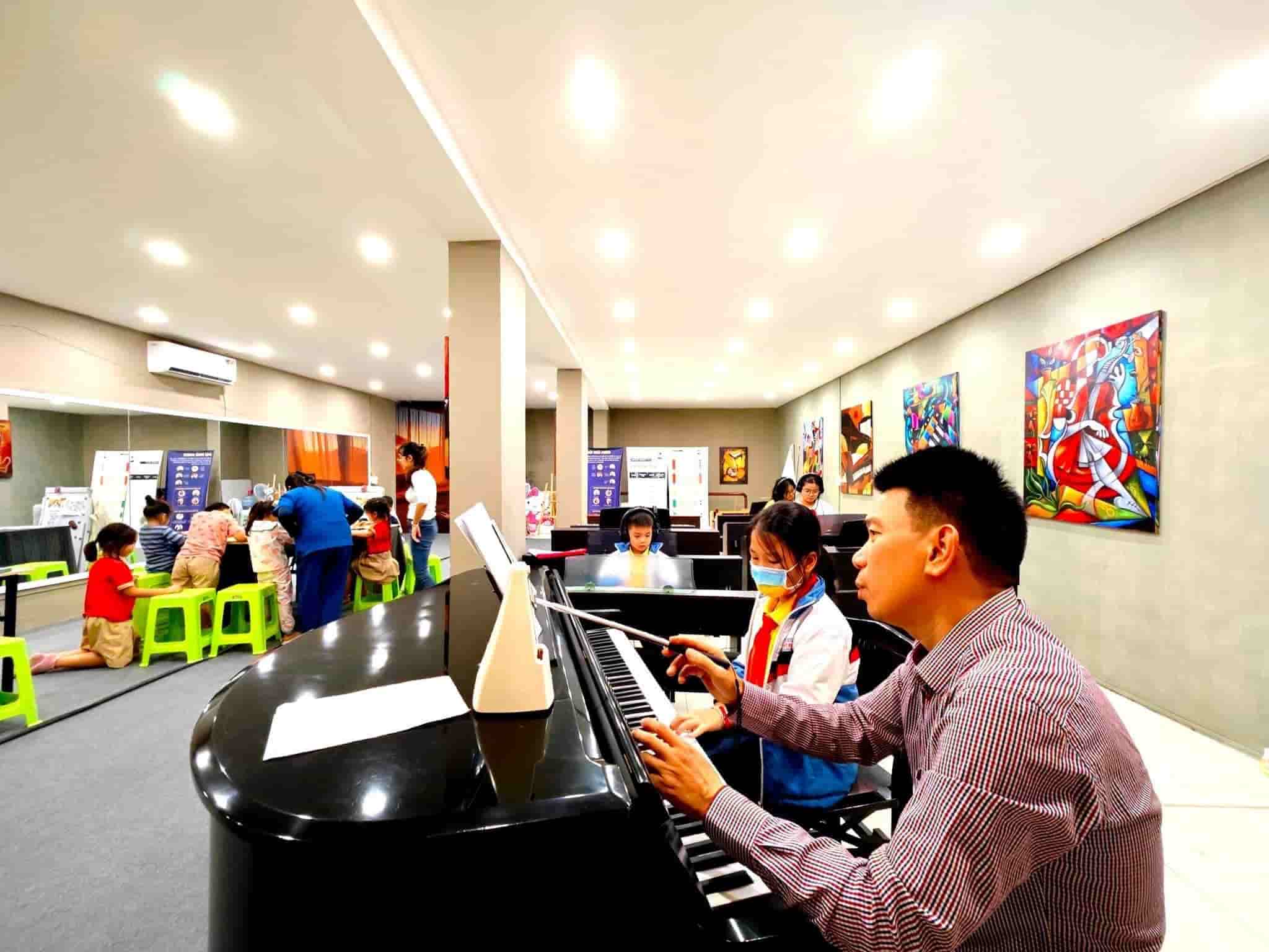 Piano Sonata dạy piano chuyên nghiệp